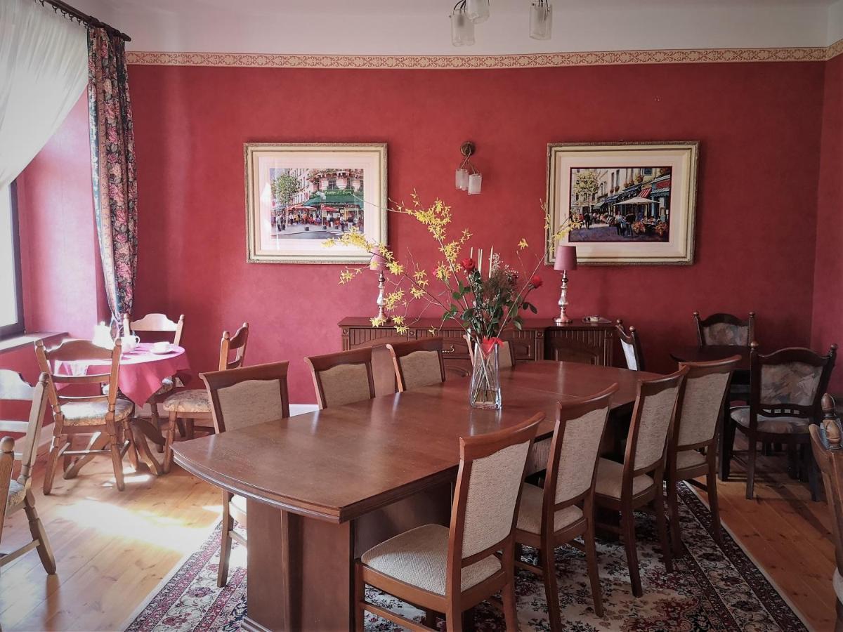 Bed and Breakfast Folwark Goscino-Dwor Esterno foto